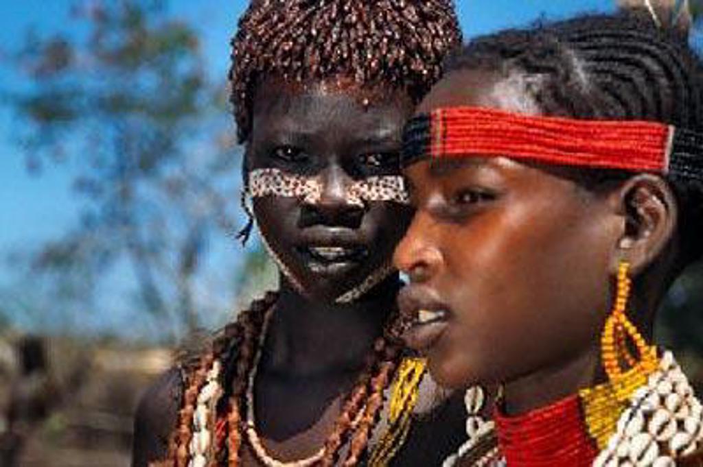 Kameelkaravaan in Ethiopië tijdens een groepsrondreis.