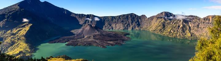 Kratervulkan Rinjani met Segara Anak-meer op Lombok, Indonesië.