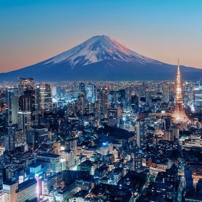 Mount Fuji met kersenbloesem tijdens een familiereis in Japan.