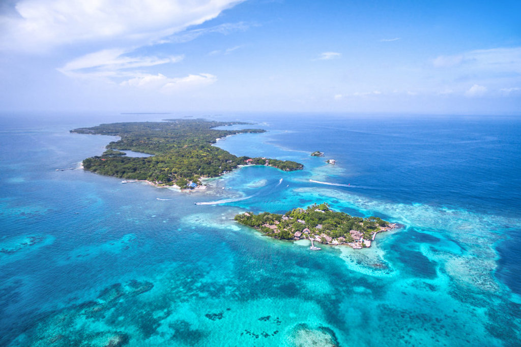 het eiland San Andrés met turquoise Caribische zee en koraalriffen tijdens een groepsrondreis Colombia.