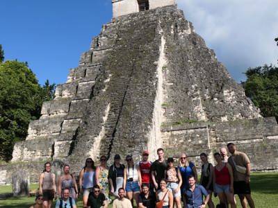 Vulkaanlandschap in Guatemala tijdens 22-35ers groepsrondreis door Guatemala, Honduras en El Salvador.