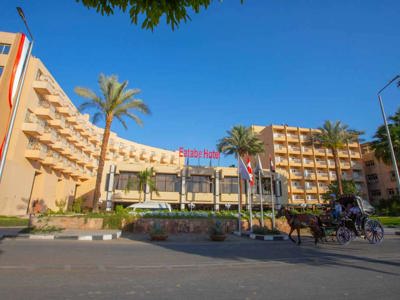 Aracan Etabe Luxor Hotel