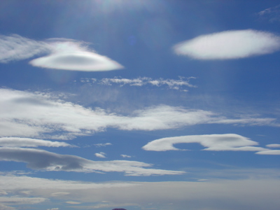 Lenticulariswolken boven Antarctica tijdens Route Antarctica, dag 7.