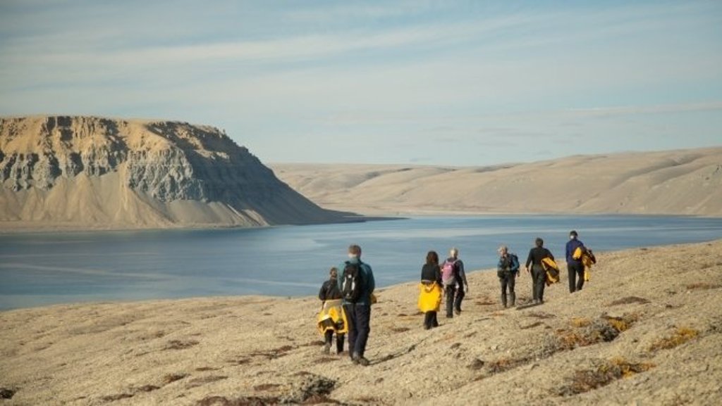Cruiseschip in Arctisch Canada en Groenland tijdens de Northwest Passage-reis.
