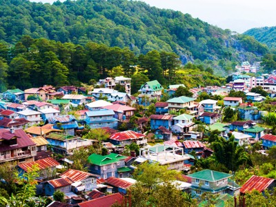 Kleurrijke huizen in Baguio in de bergen van Luzon, tijdens de Route Filipijnen.