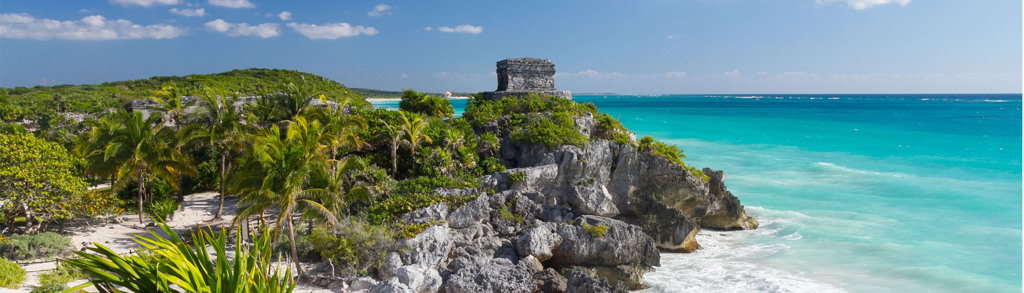 Maya-ruïnes van Tulum aan de turquoise Caribische kust in Mexico.