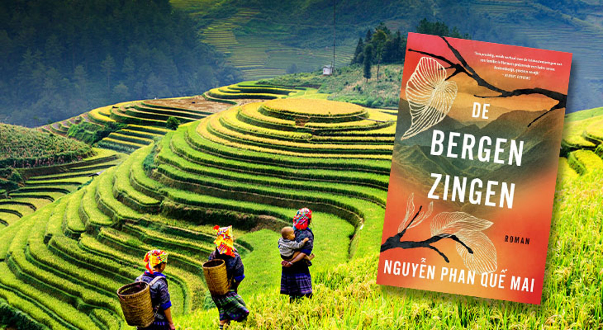 Vietnam Boekcover De bergen zingen van Nguyễn Phan Quế Mai bij groene rijstterrassen in Vietnam.