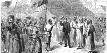 Historische prent van David Livingstone die een menigte begroet bij hutten in Afrika.