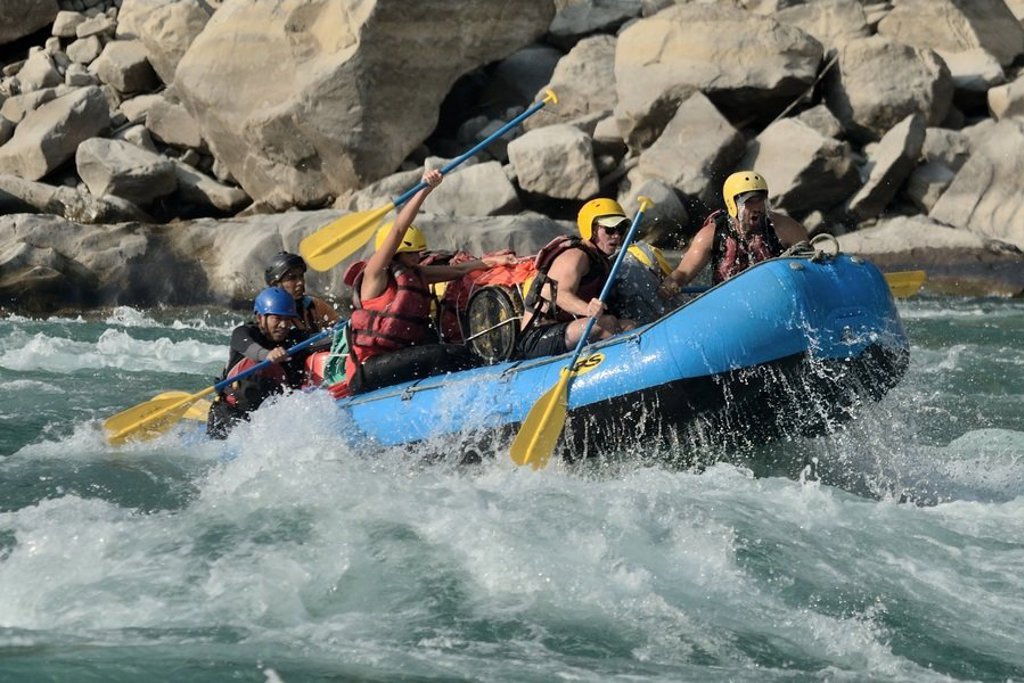 Gebedsvlaggen in Nepal, passend bij de 22-35ers reis Nepal.