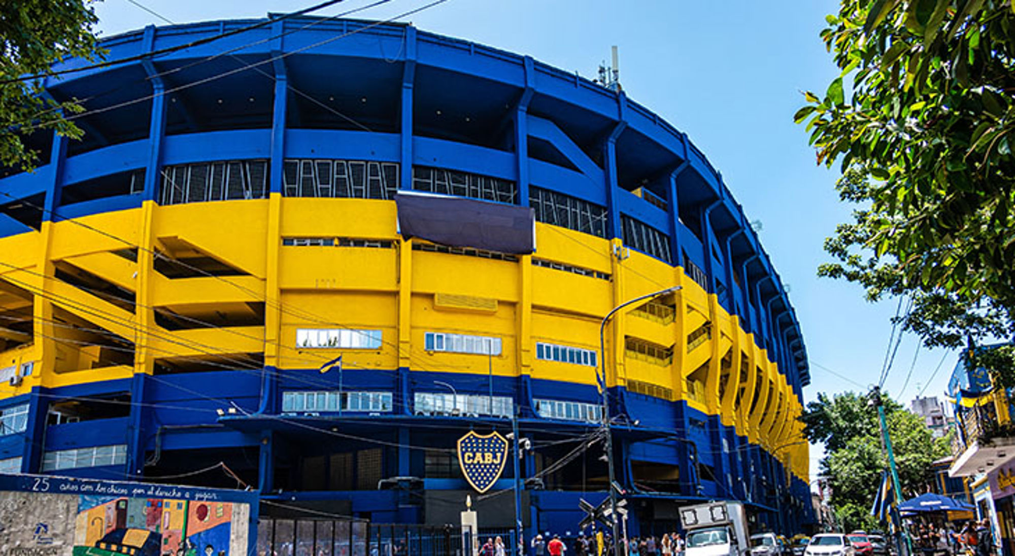 Bombonera soccer stadium Buenos Aires Buitenaanzicht van stadion La Bombonera van Boca Juniors in Buenos Aires, Argentinië.