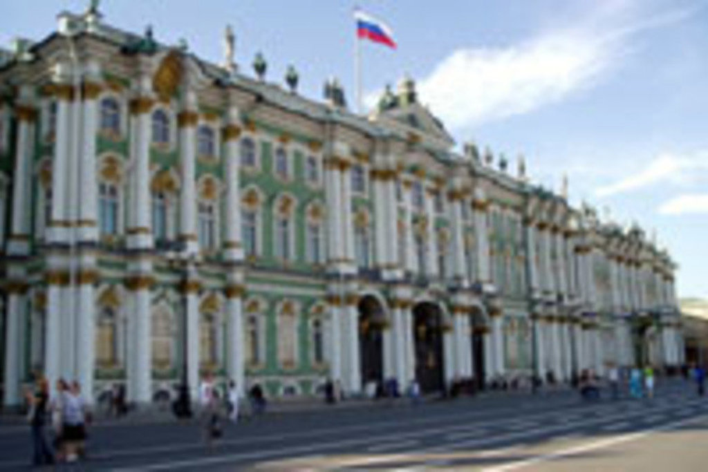 Winterpaleis en Hermitage in Sint-Petersburg, hoogtepunten van een groepsrondreis door Rusland.