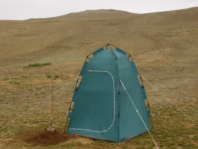 Toilet tent