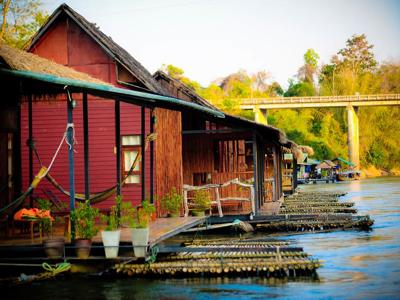 boutique rafts