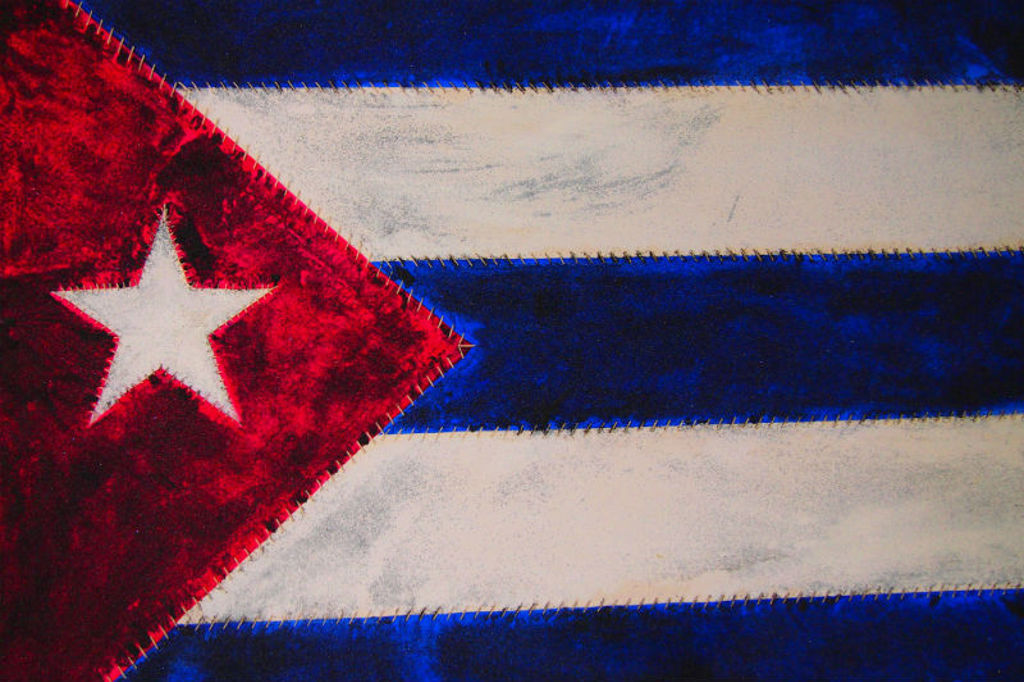 Cubaanse vlag als symbool voor de groepsrondreis Cuba met overnachting in casas particulares.