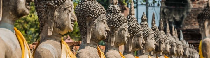 Wat Chaiwatthanaram-tempelruïnes in Ayutthaya, Thailand.