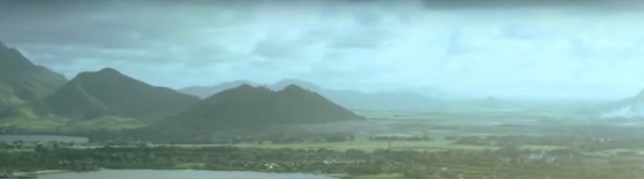 Groene en zwarte horizontale strepen als abstracte headerafbeelding bij kijktips voor films en series in Afrika.
