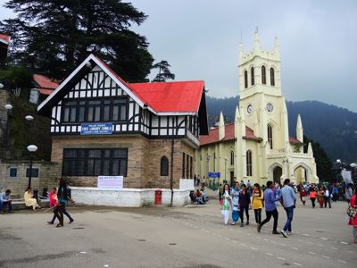 Christ Church en State Library in Shimla tijdens Route Spiti & Ladakh.
